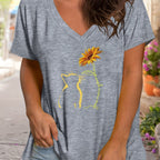 Plus Size Women's Relaxed Fit Cat & Sunflower Print Short Sleeve V Neck Casual T-Shirt with Slight Stretch for Comfortable Wear
