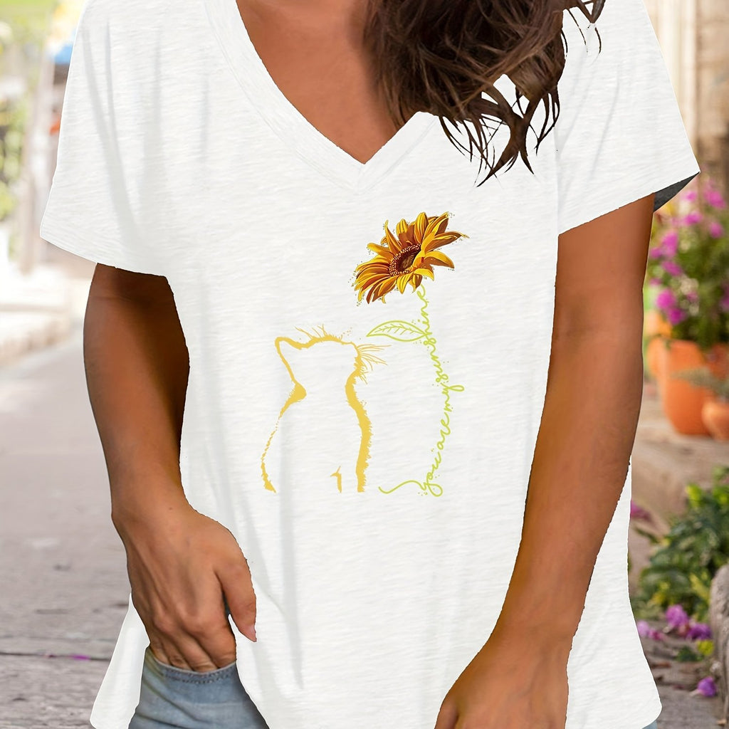 Plus Size Women's Relaxed Fit Cat & Sunflower Print Short Sleeve V Neck Casual T-Shirt with Slight Stretch for Comfortable Wear