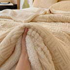 Deluxe Vintage double blanket - soft plush gaff and imitation wool | machine washable | milk velvet knit fabric