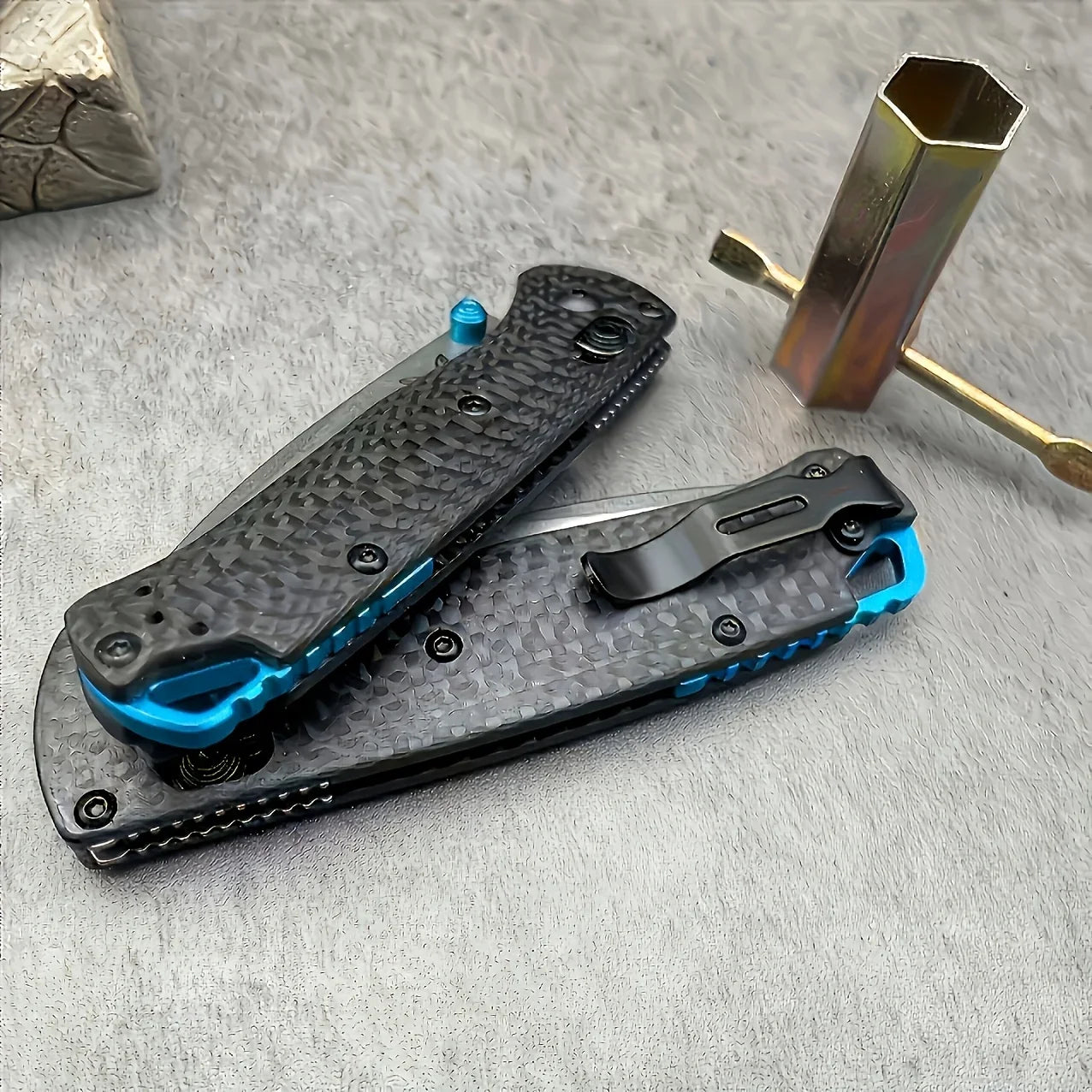 BM 535/533 Folding Knife with Shaft Lock - High Hardness S35V Blade Carbon Fiber Handle - Men Must Have Outdoor Men's Gift