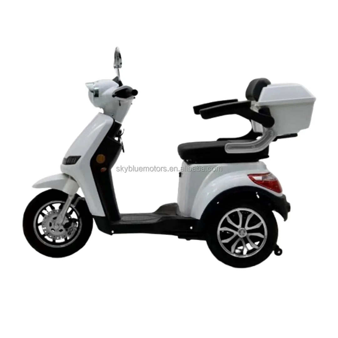 Factory Hot Selling 2025 New Design Three Wheel Heavy Duty Handicap Mobility Scooters EEC certified Long Warranty