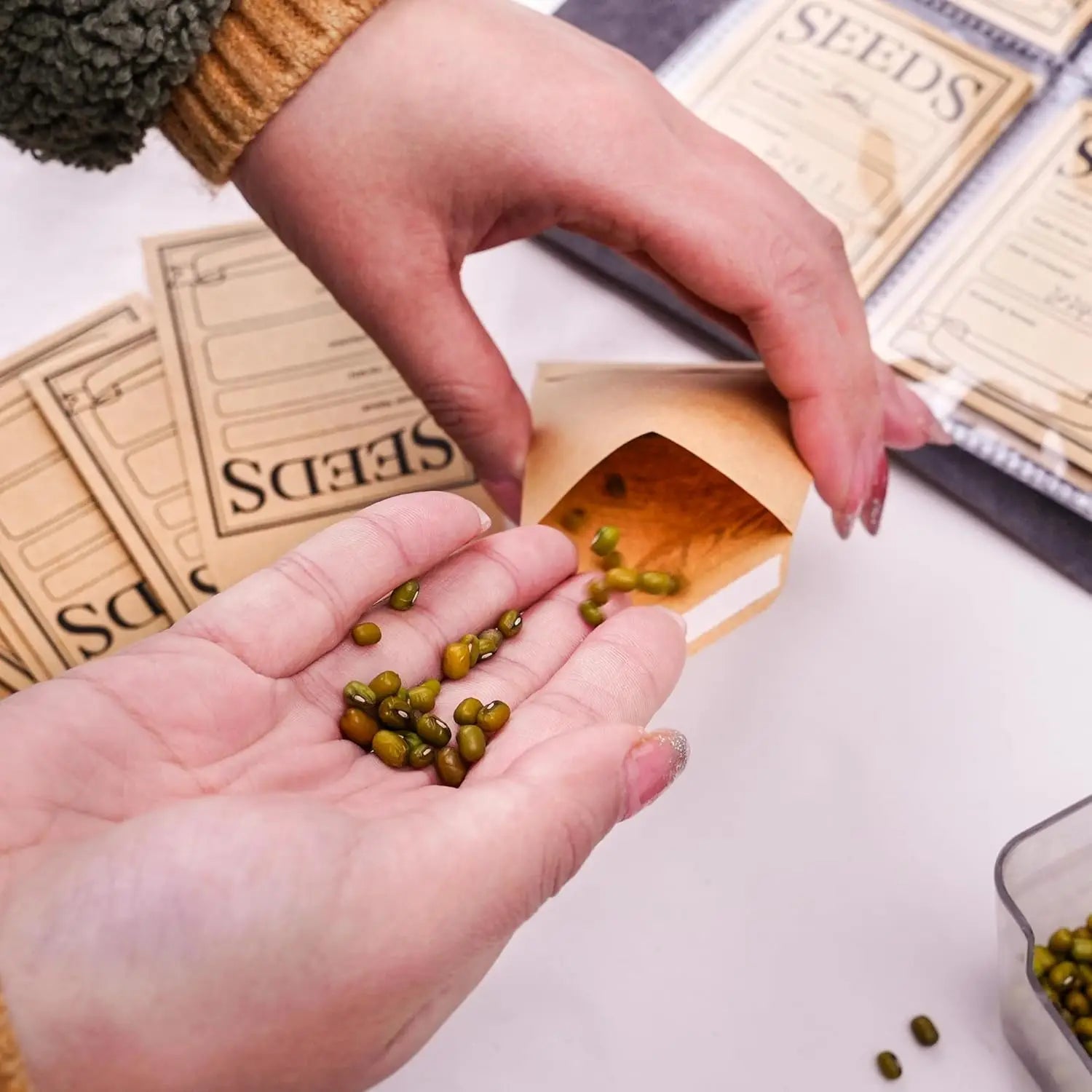 100/200PCS Brown kraft Paper Seed Packets Self-adhesive Storage Seed Coin Bags Envelopes for Plant Flower Vegetable Collection