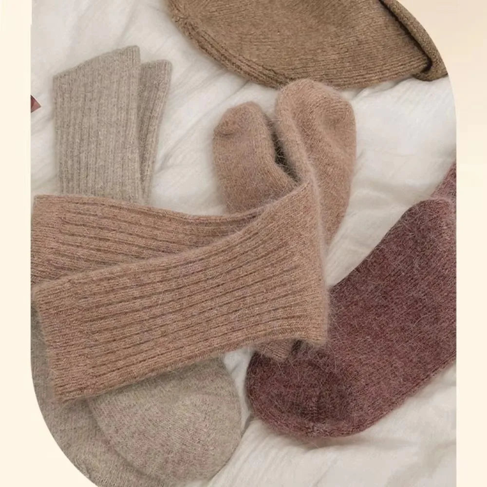 Winter Thick Warm Women's Cashmere Wool Socks Japanese Harajuku Style Solid Color Long Thermal Fashion Sox for Ladies