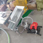 Small 1 inch engine gold sluice box 20x100cm cm 11kg mini gold high banker vibrating sluice screen with golden grass