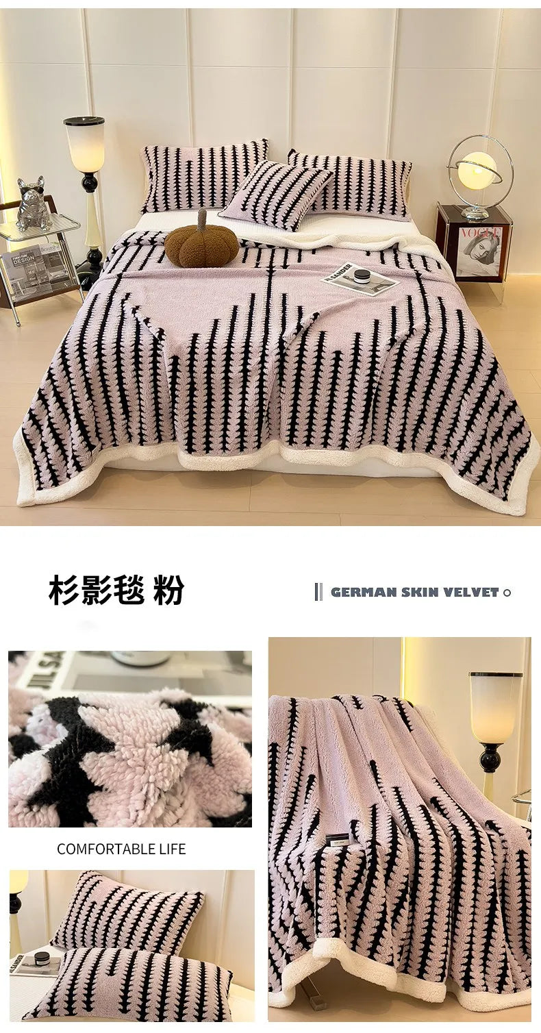 Super Thick and Warm Flannel Blanket Super Soft Fluffy Queen Size Bed Blanket Cozy Skin-friendly Multifunctional Nap Blanket
