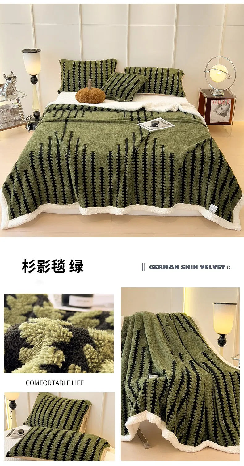Super Thick and Warm Flannel Blanket Super Soft Fluffy Queen Size Bed Blanket Cozy Skin-friendly Multifunctional Nap Blanket